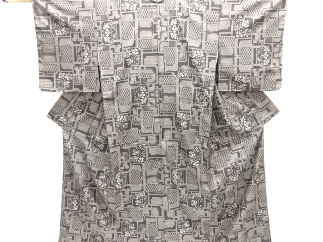 JAPANESE KIMONO / SILK / DORO OSHIMA TSUMUGI / WOVEN FLORAL & ARABESQUE